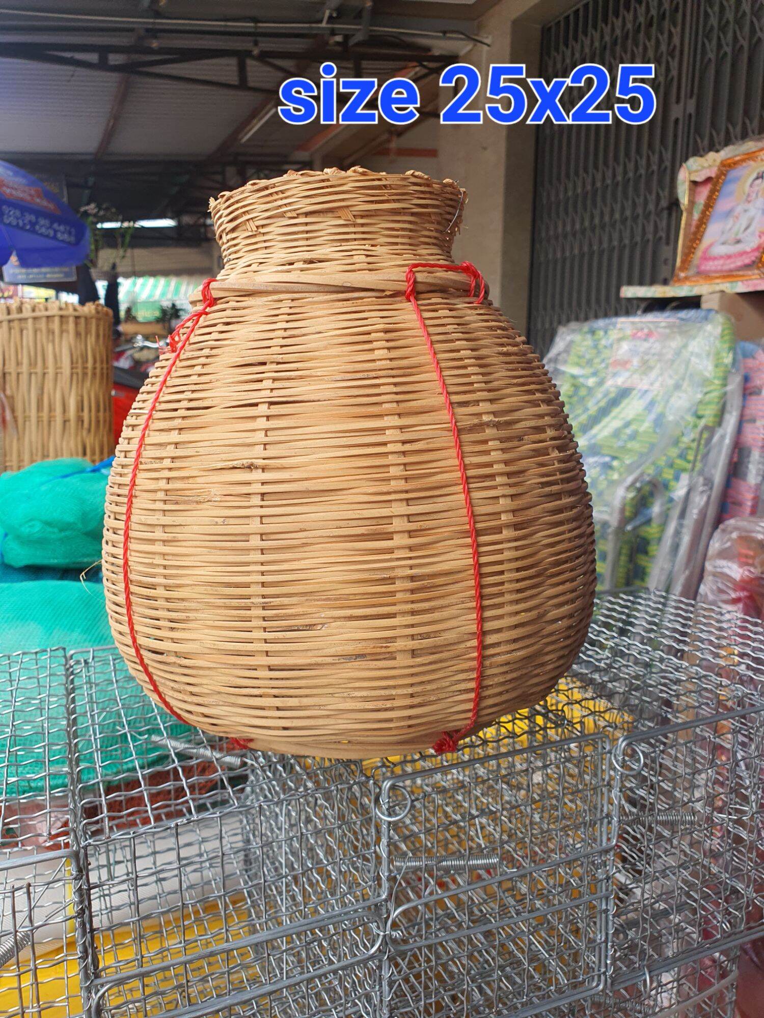 Giỏ Bầu, giỏ rọng cá, ếch nháy, tôm, cua, lươn, cá bống hay làm Đồ Trang Trí nhân gian.