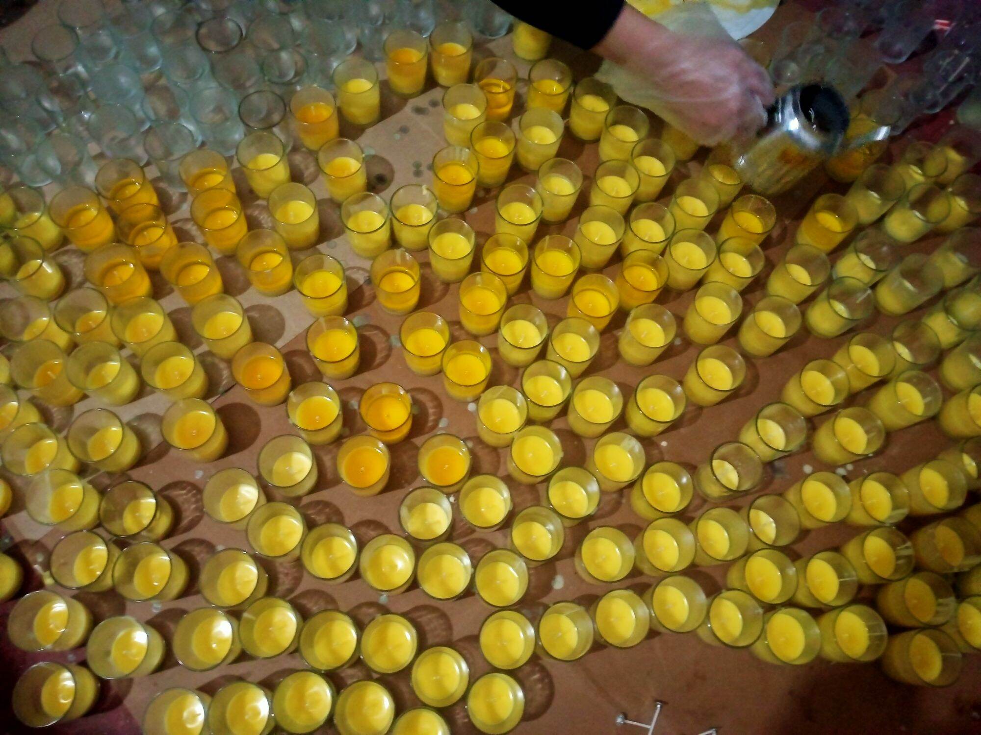 1kg sáp bơ thực vật dùng làm nến handmade, nến cúng dường