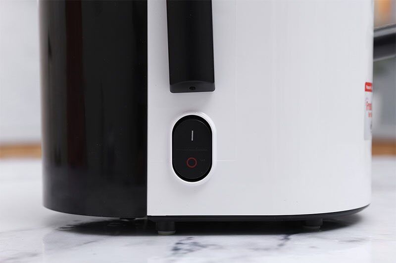 Máy ép trái cây Panasonic MJ-H100WRA - [ HÀNG CHÍNH HÃNG BẢO HÀNH 12 THÁNG ]