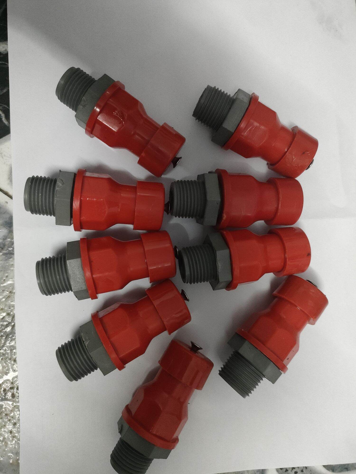 10 béc tưới ren ngoài 21 -vít inox