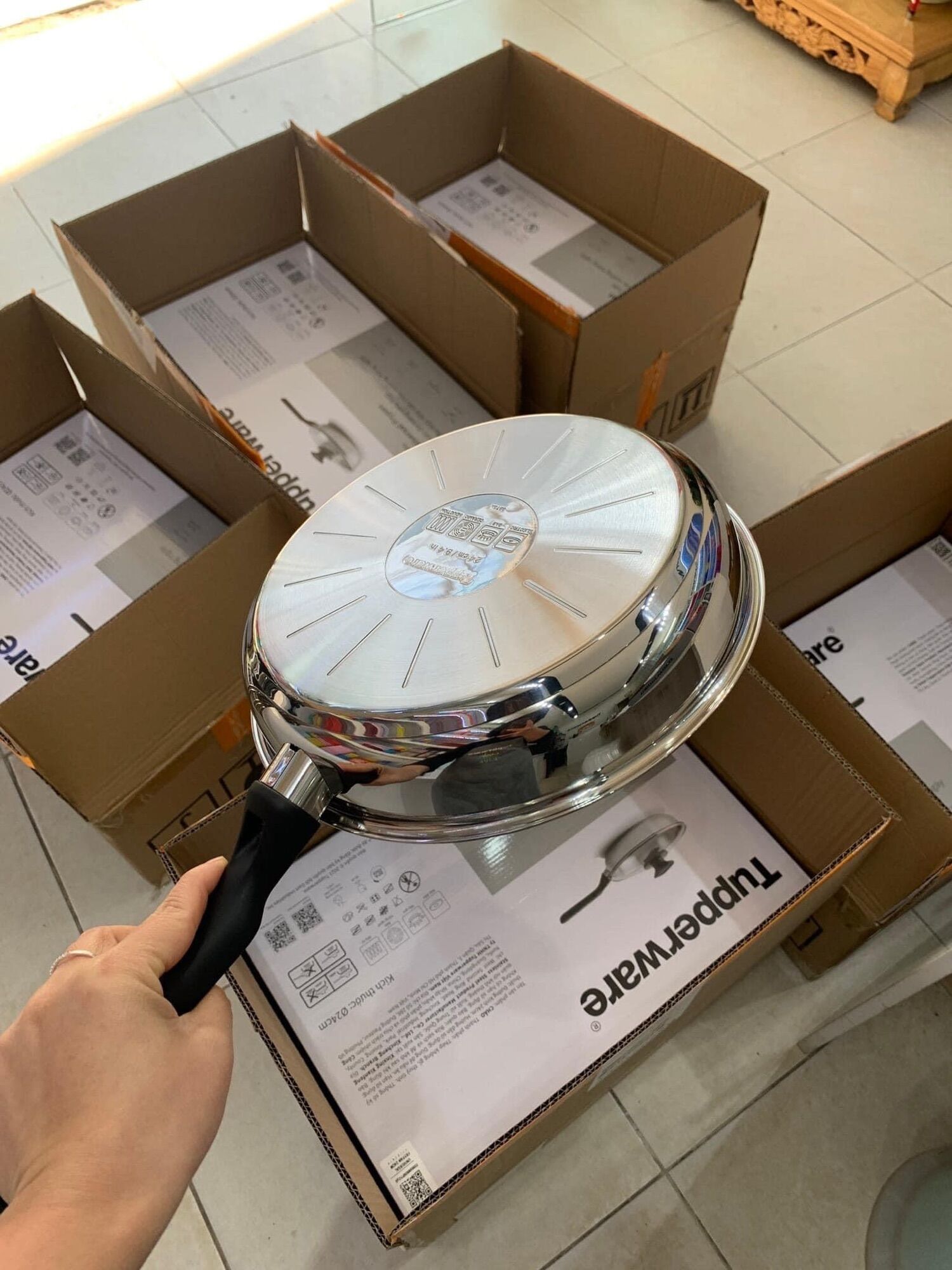 Chảo Universal Cookware Frypan 24cm nắp kính