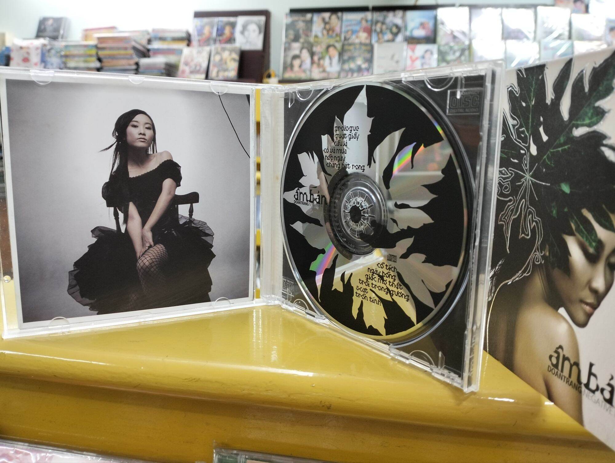 Đĩa CD - Đoan Trang - Âm bản