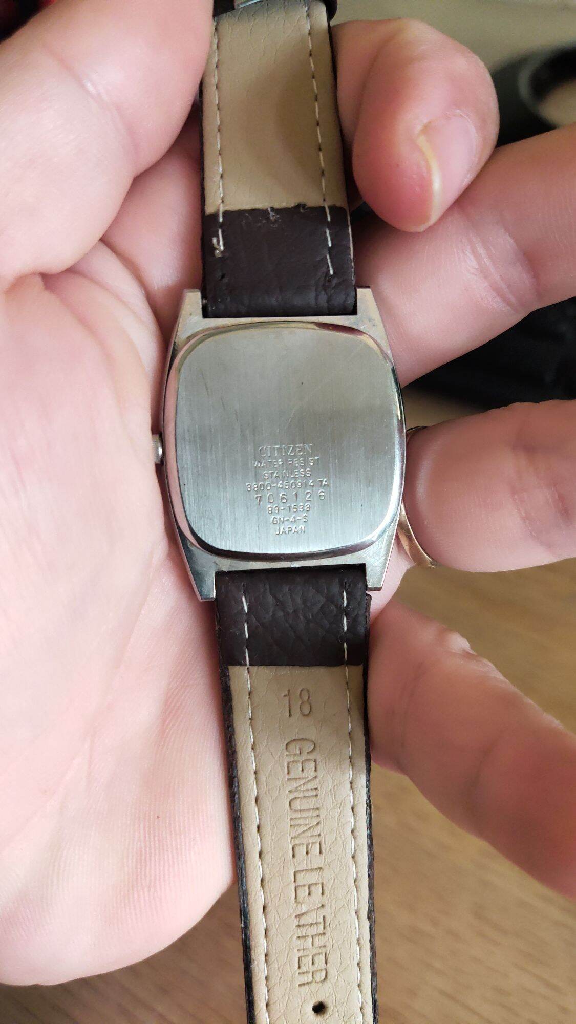 Đồng hồ tank Citizen - quartz chính hãng