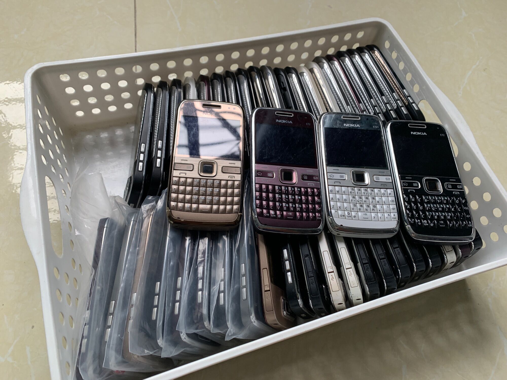 Pin zin bóc máy nokia BP 4L | pin nokia e63 e71 e72 e52 e55 n97 e90 e61i 6650