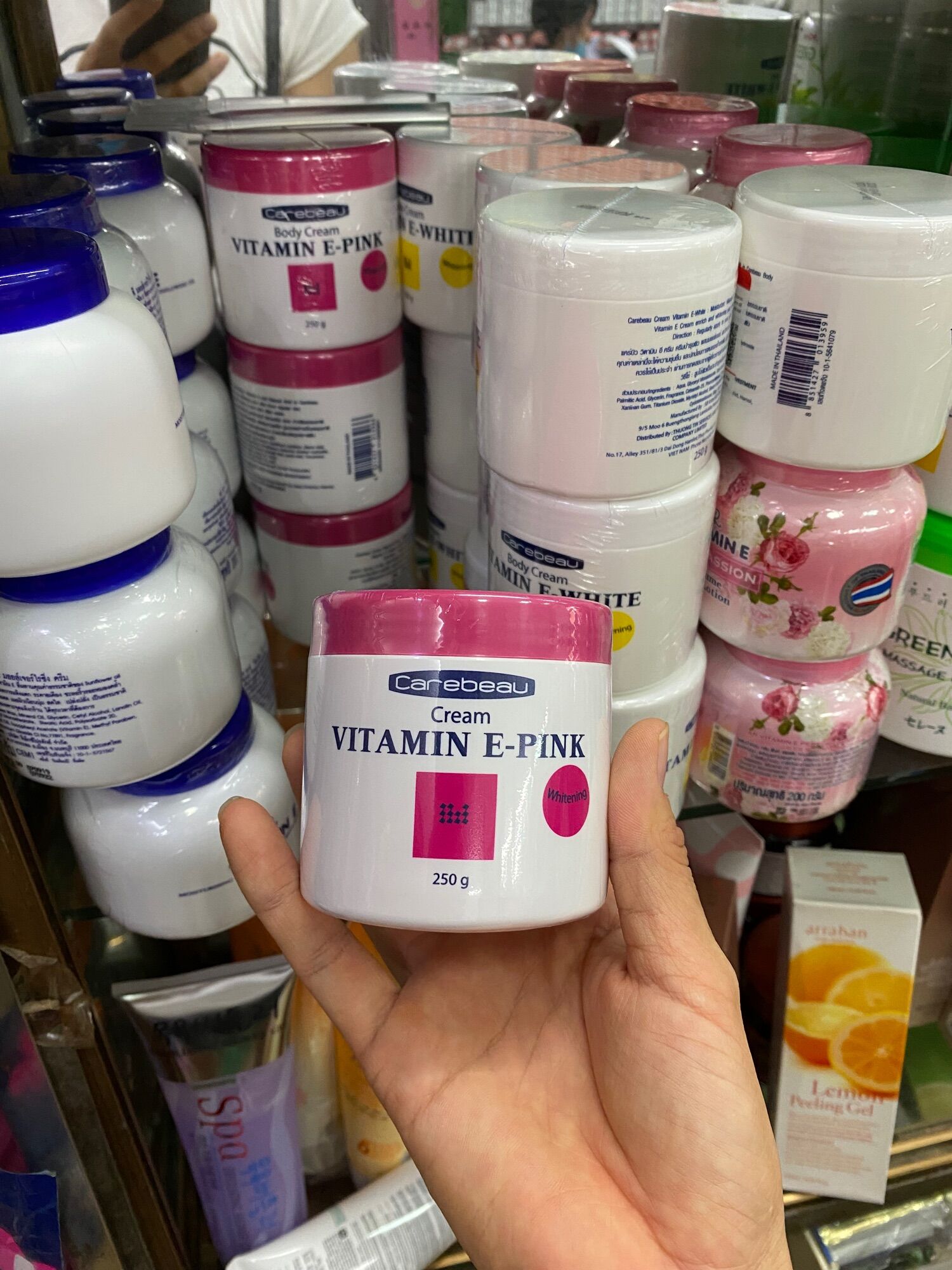 Kem massage vitamin E hồng