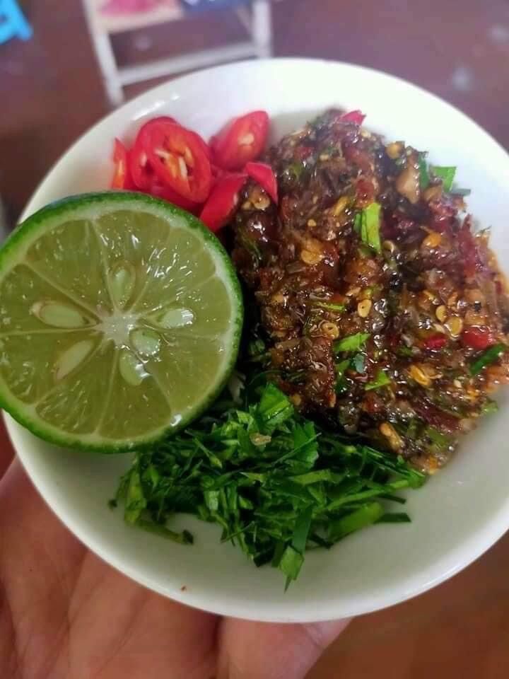 Chẳm chéo người Thái Điện Biên
