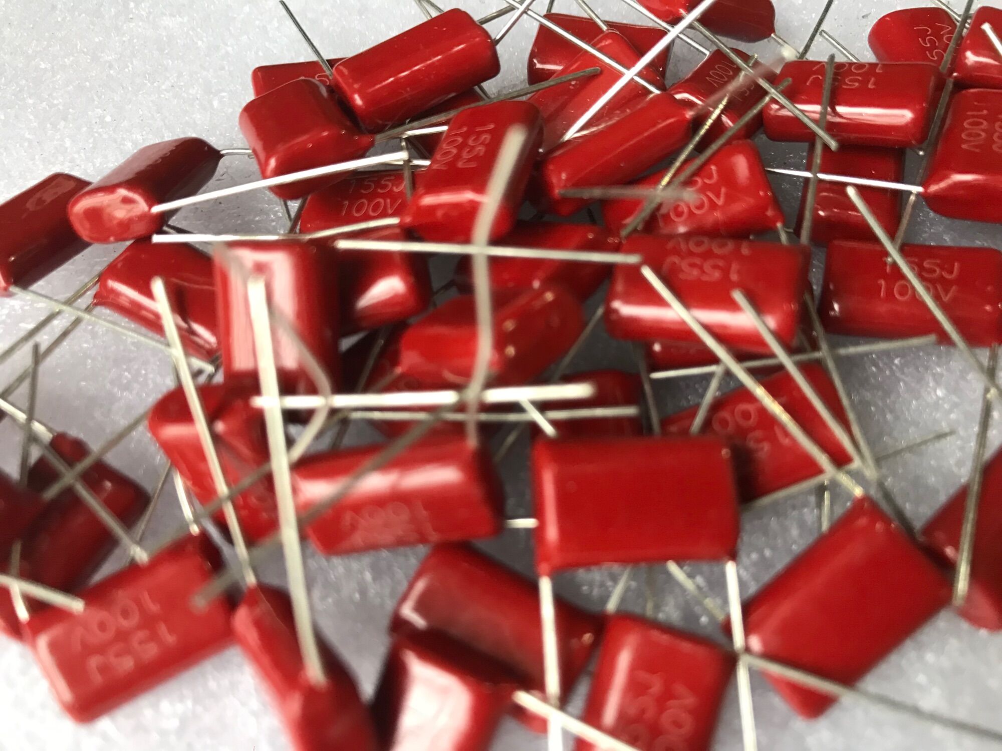 100 c tụ 155j 100 v