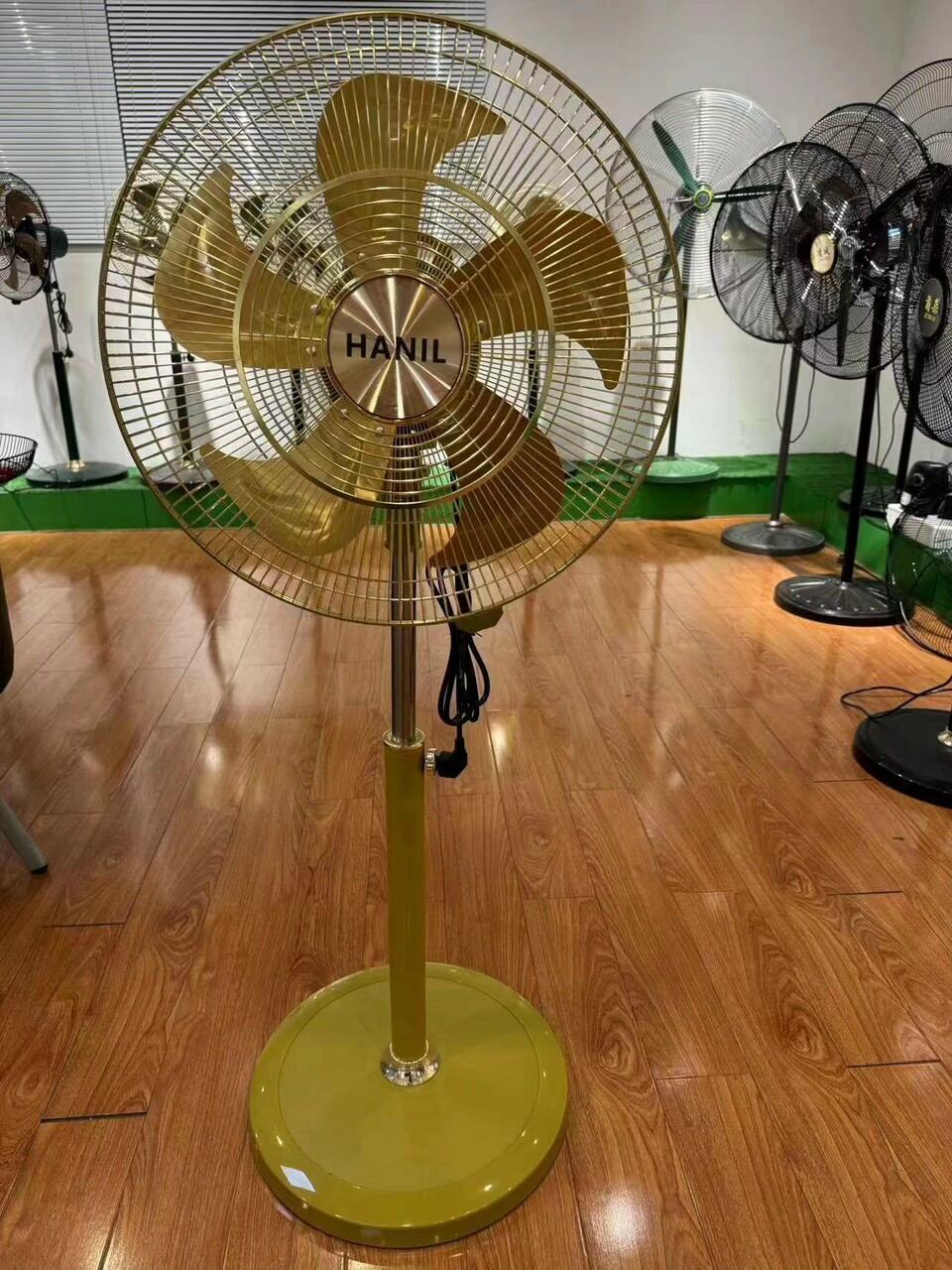 Quạt đồng hanil 5 cánh
