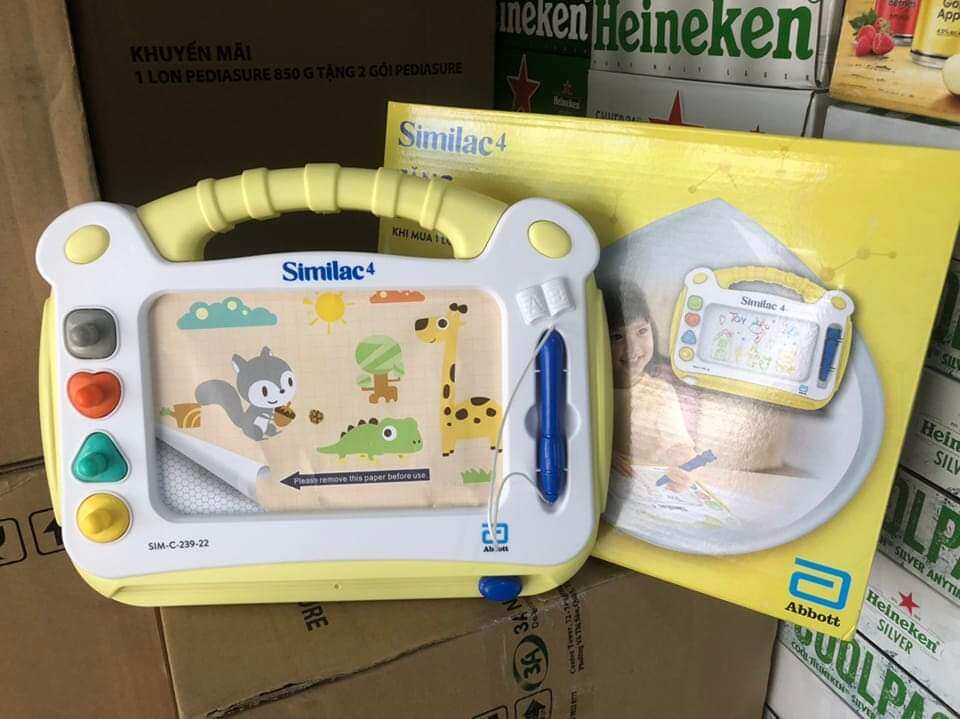 Bảng vẽ Similac cho bé