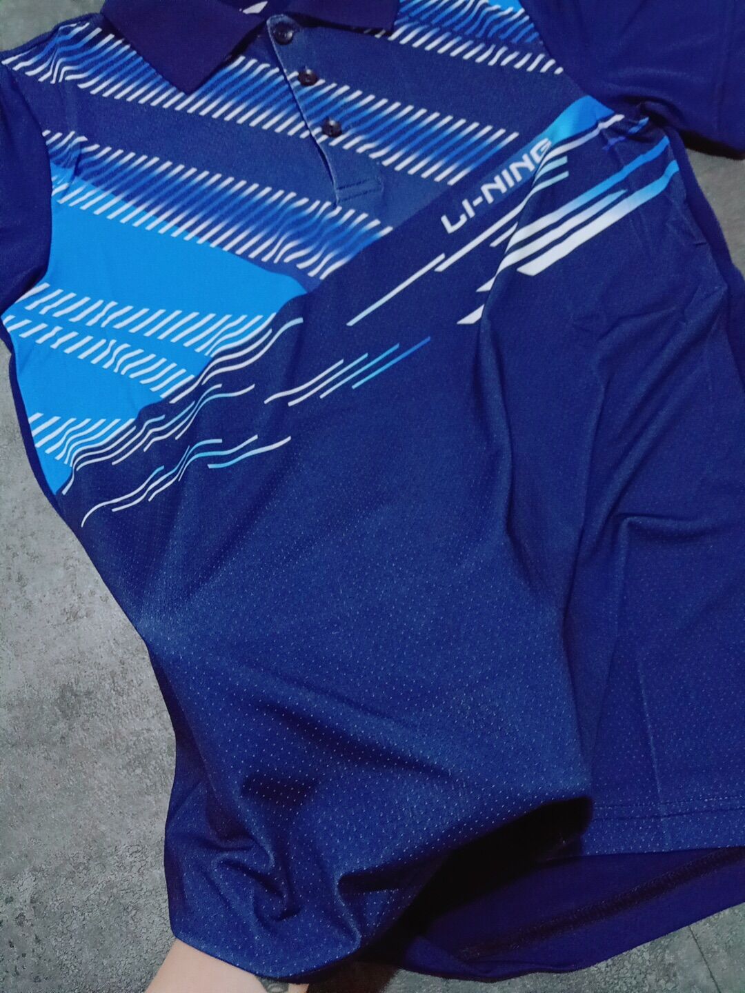 Áo cầu lông Lining Nam(thanh lý nghỉ bán mã này).