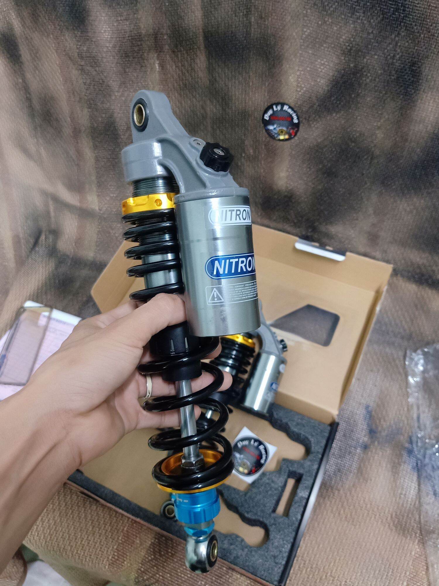 phuộc nitron đen cho wave dream