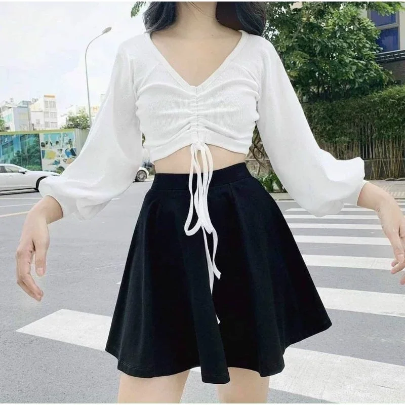 Áo croptop cổ tim rút dây tay bồng