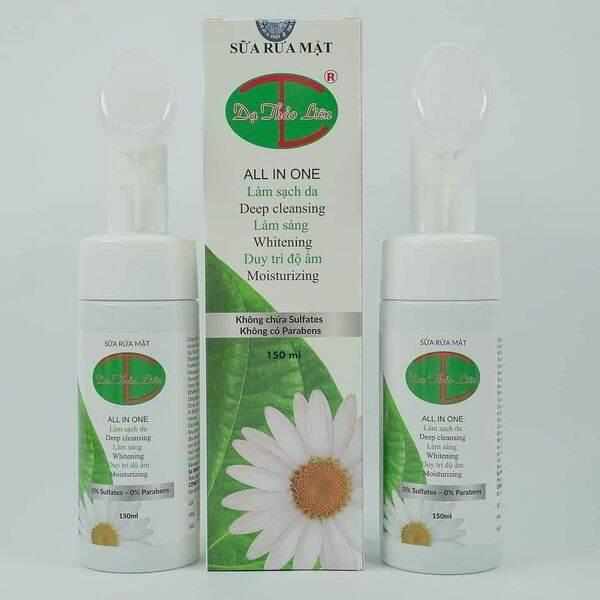 sữa rửa mặt dạ thảo liên 150ml kèm quà tặng