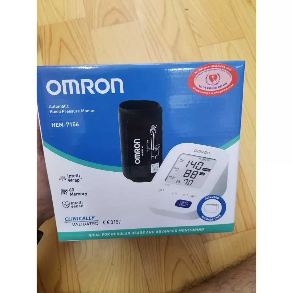 Máy đo huyết áp bắp tay omron hem-7156 bh 5 năm