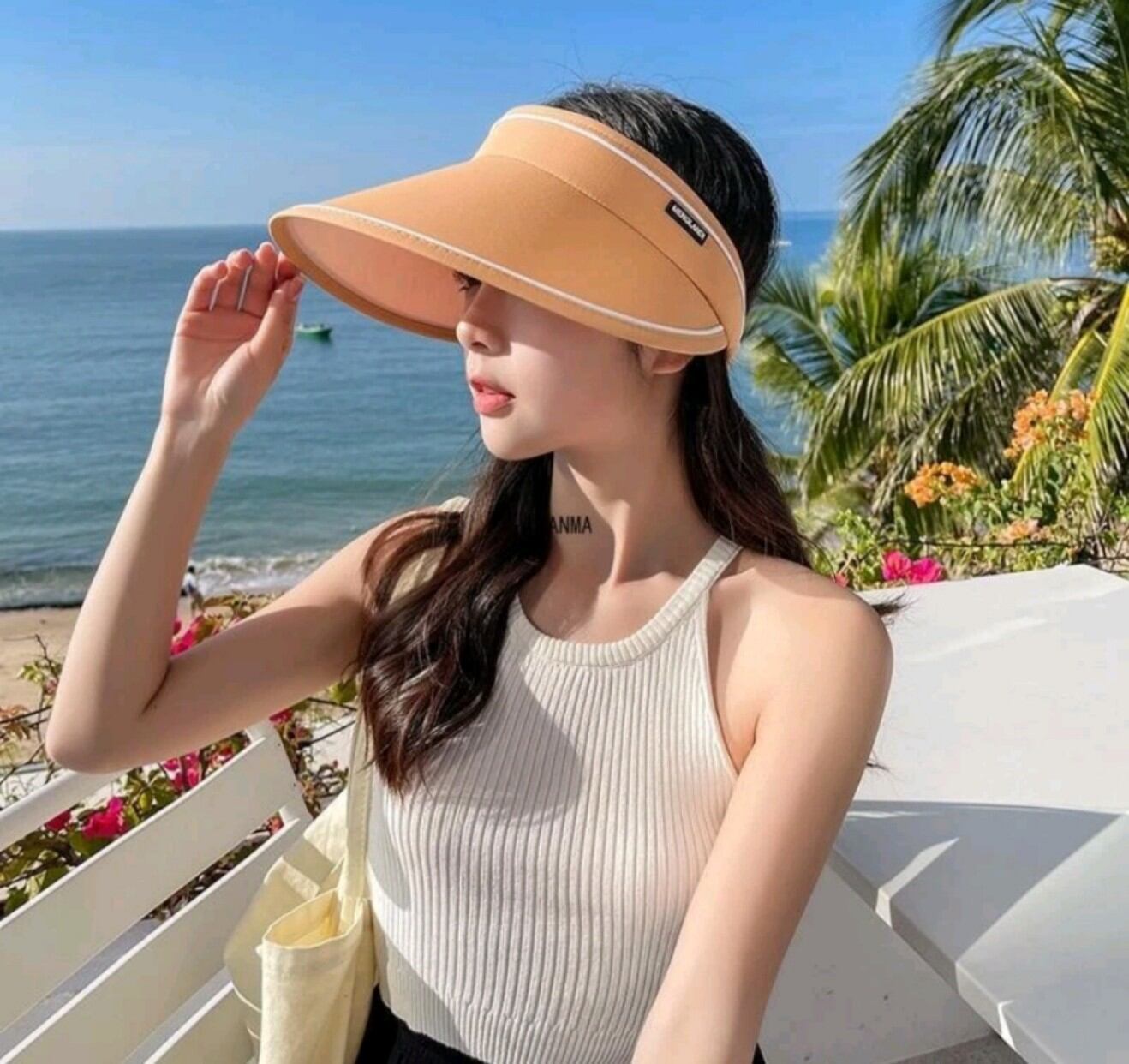 nón rộng vành che nắng