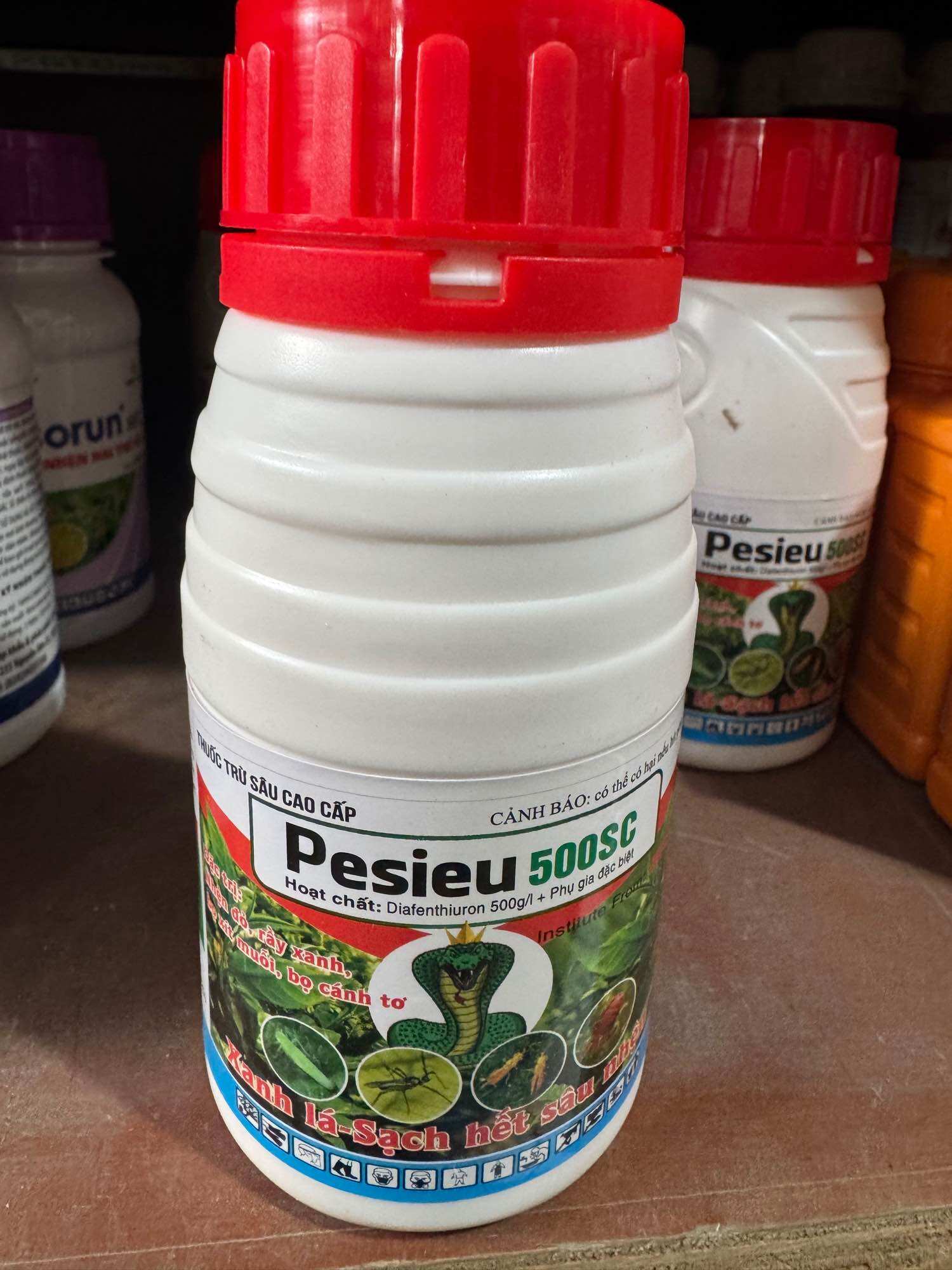 Thuốc diệt nhện đỏ Pesieu 500sc (chai 240ml)