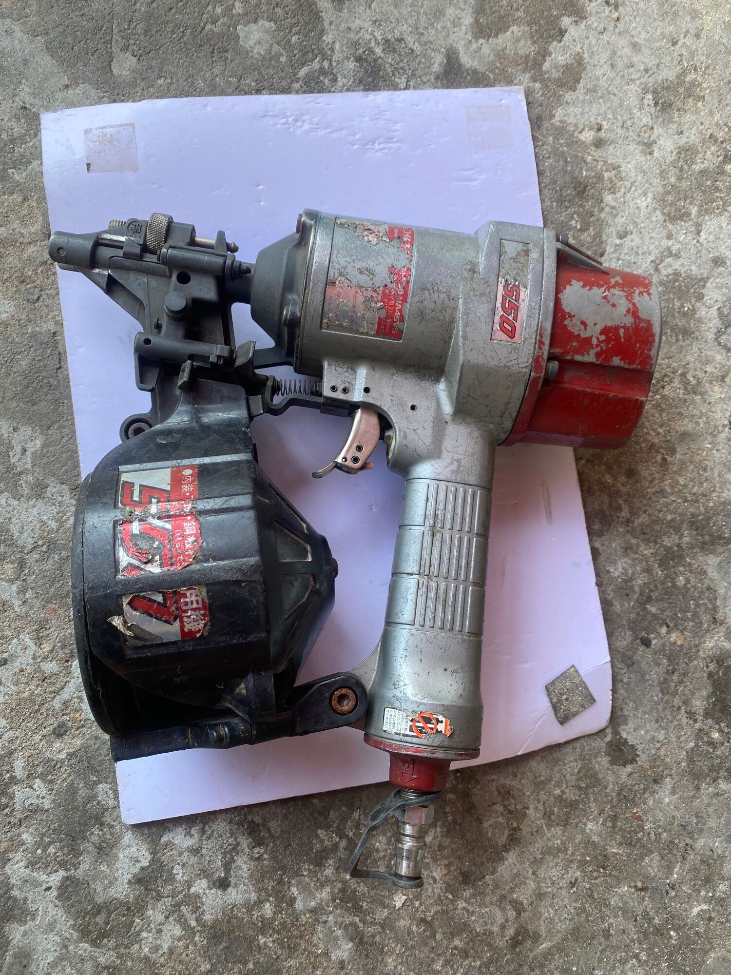 Súng bắn đinh cuộn pallet max 550