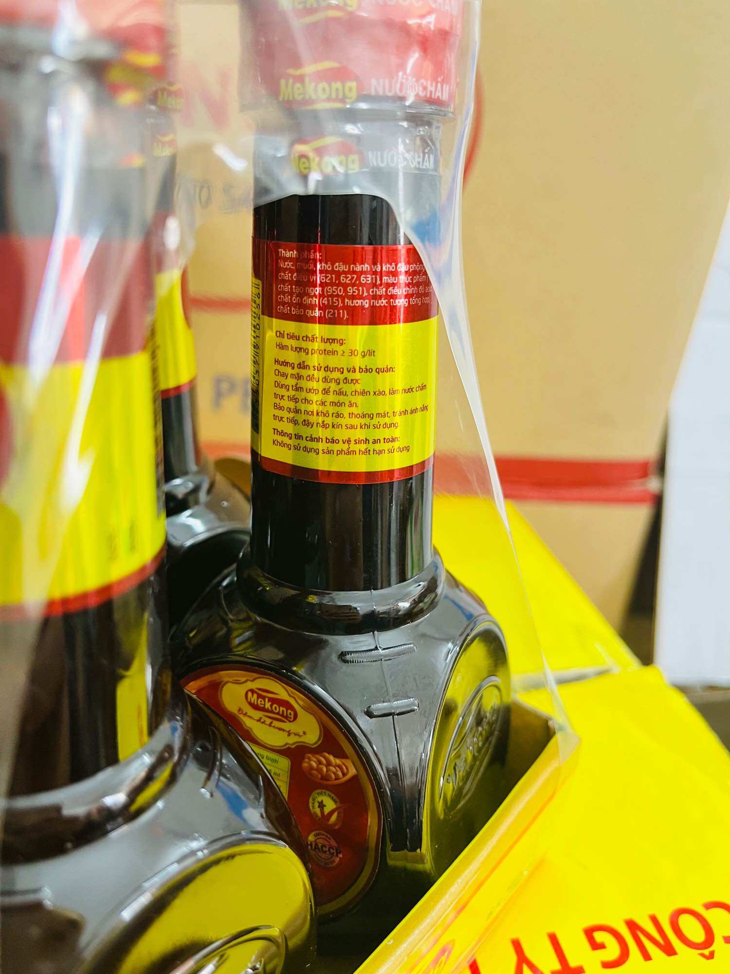 Lốc nước tương Mekong siêu hạng (6 chai x 250ml)