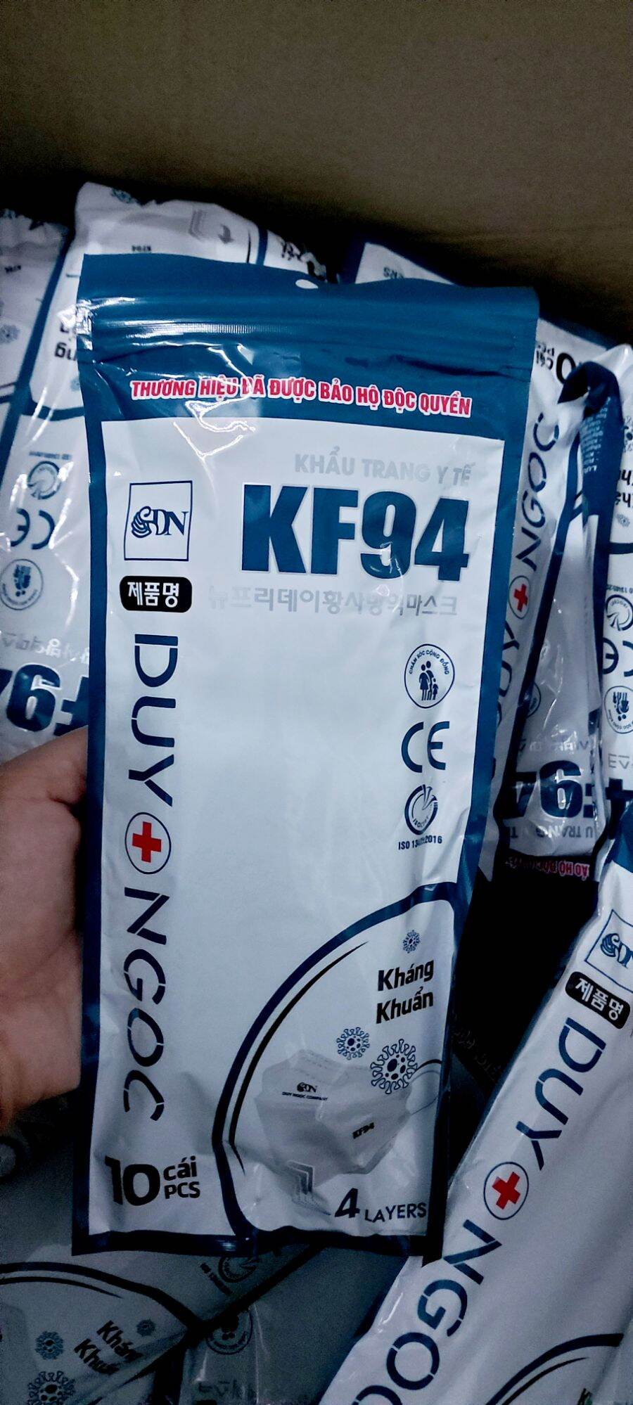 Khẩu trang KF94 Duy Ngọc ngăn bụi, kháng khuẩn