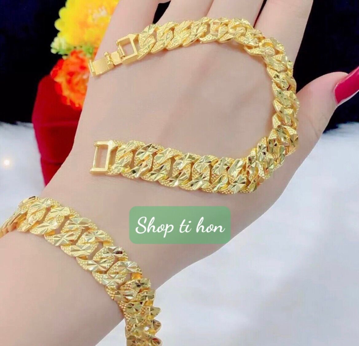 Lắc tay nữ kiểu chạm mạ vàng 24k mẫu cực đẹp