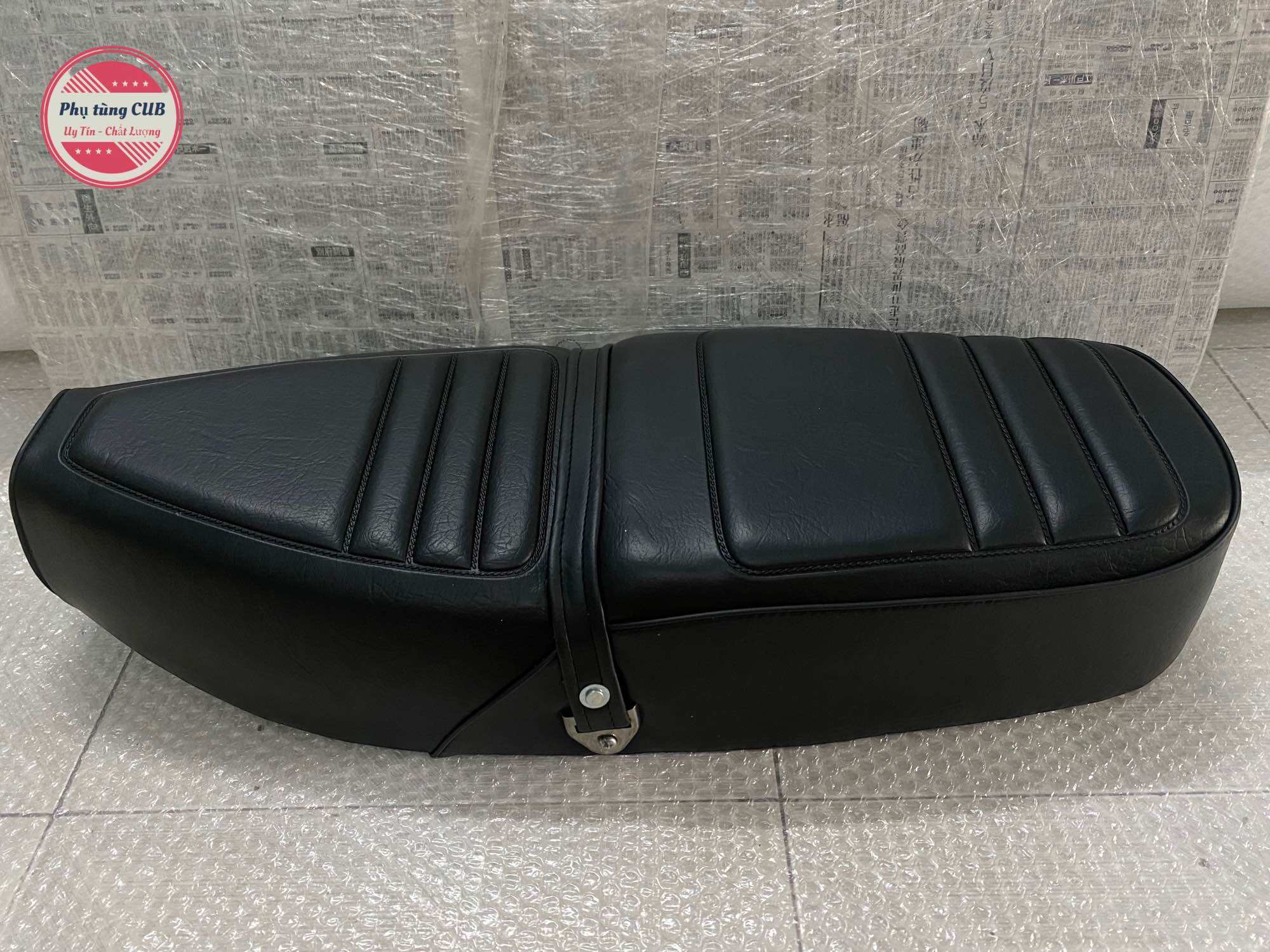 Yên dài dd70 đế sắt mút liên á