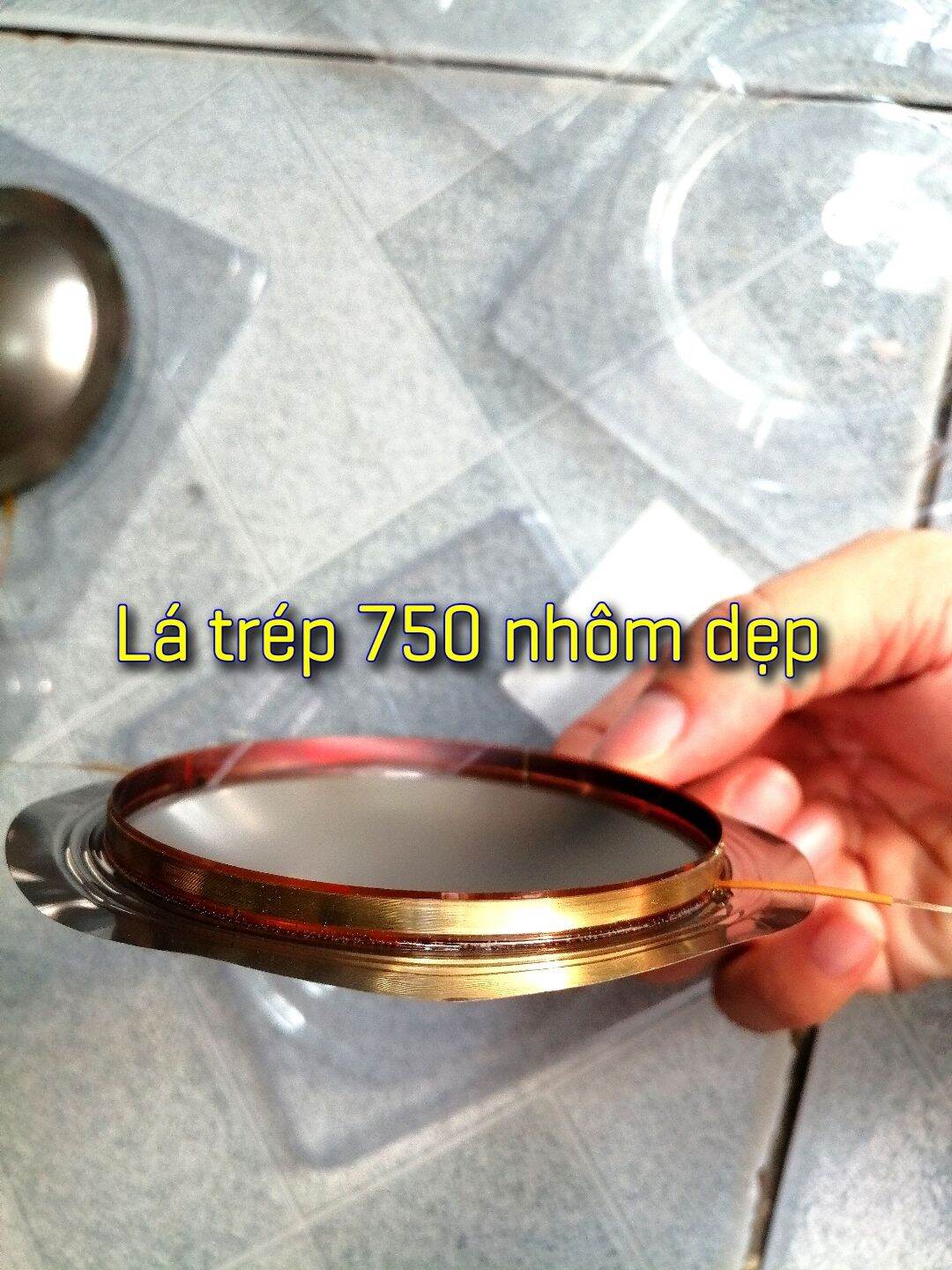 Lá trép 750 nhôm dẹp