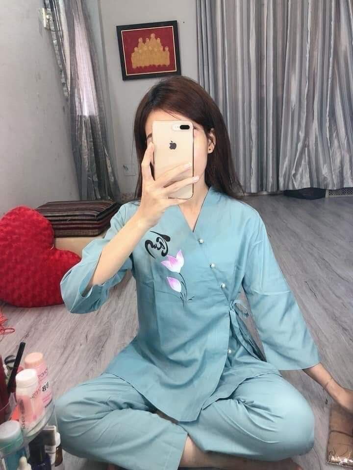 Nhật vẽ kate - đồ lam đi chùa