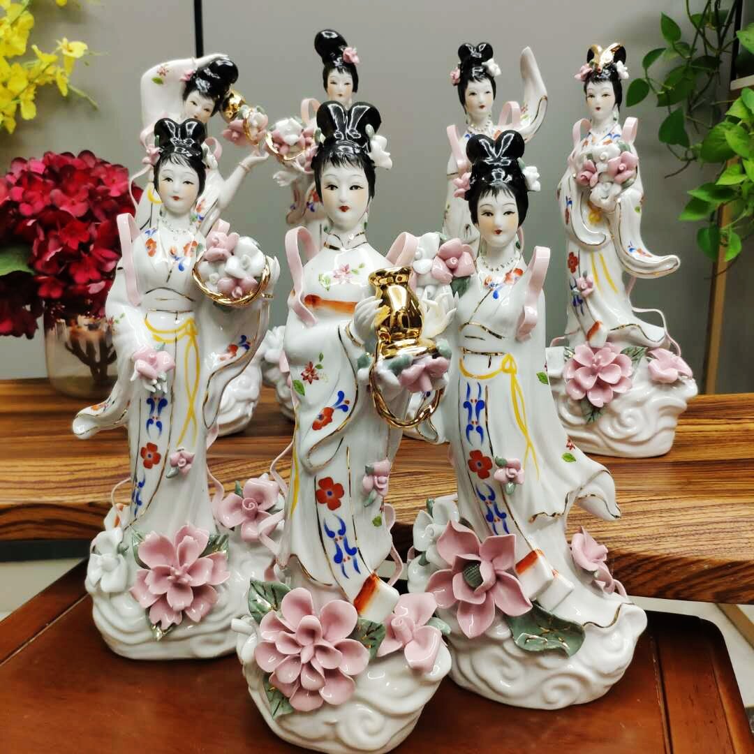 Gốm sứ, thất tiên nữ, tam công chúa, tứ cô nương, lục cô nương, thất công chúa.