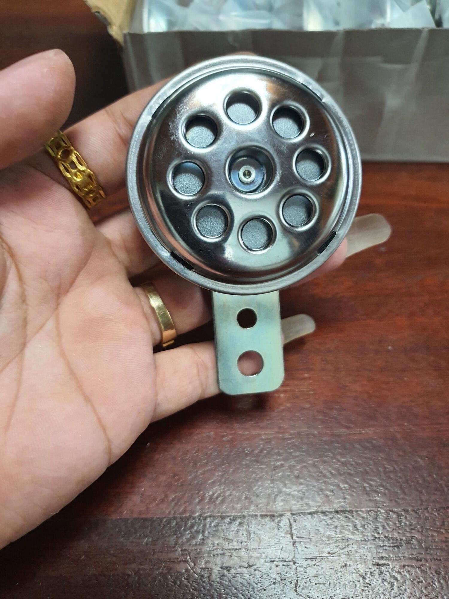 Còi điện 12v dream wave , kèn cho xe Honda yamaha suzuki
