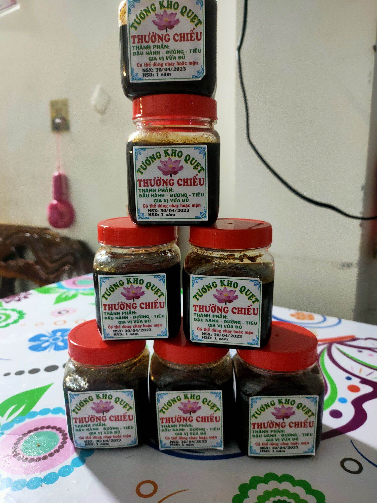 tuong kho quẹt thường chiếu.  hủ 200g.