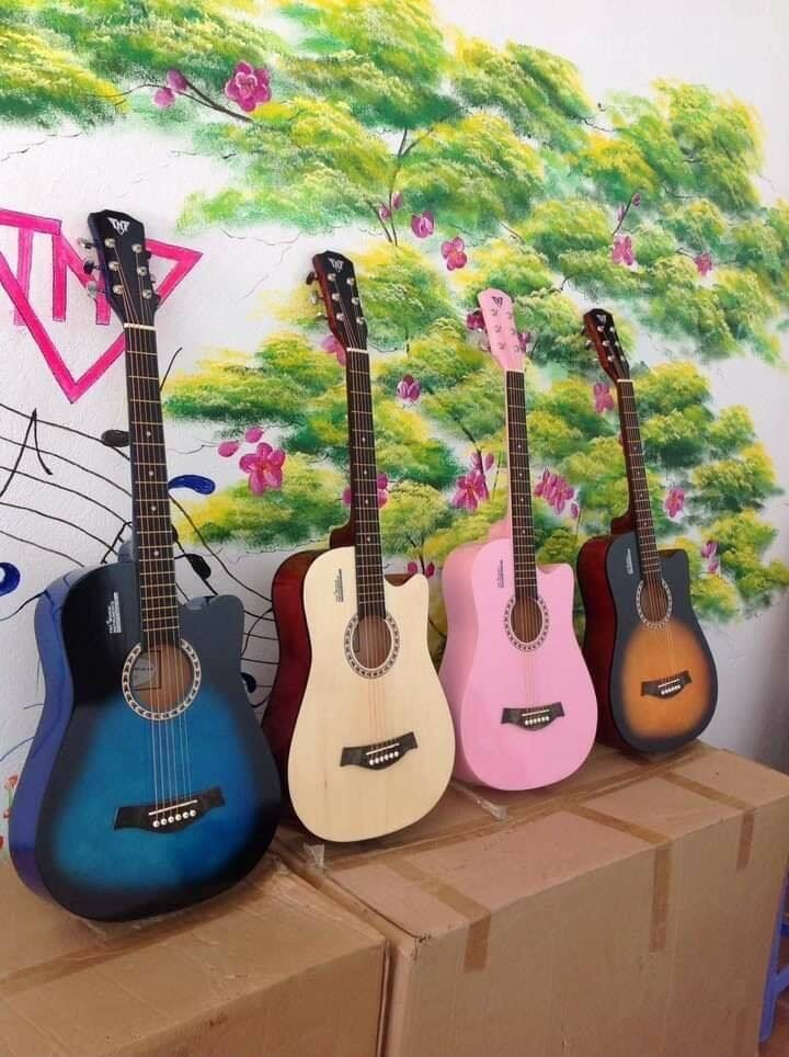 Đàn guitar acoustic T70 giá rẻ 750k conbo1