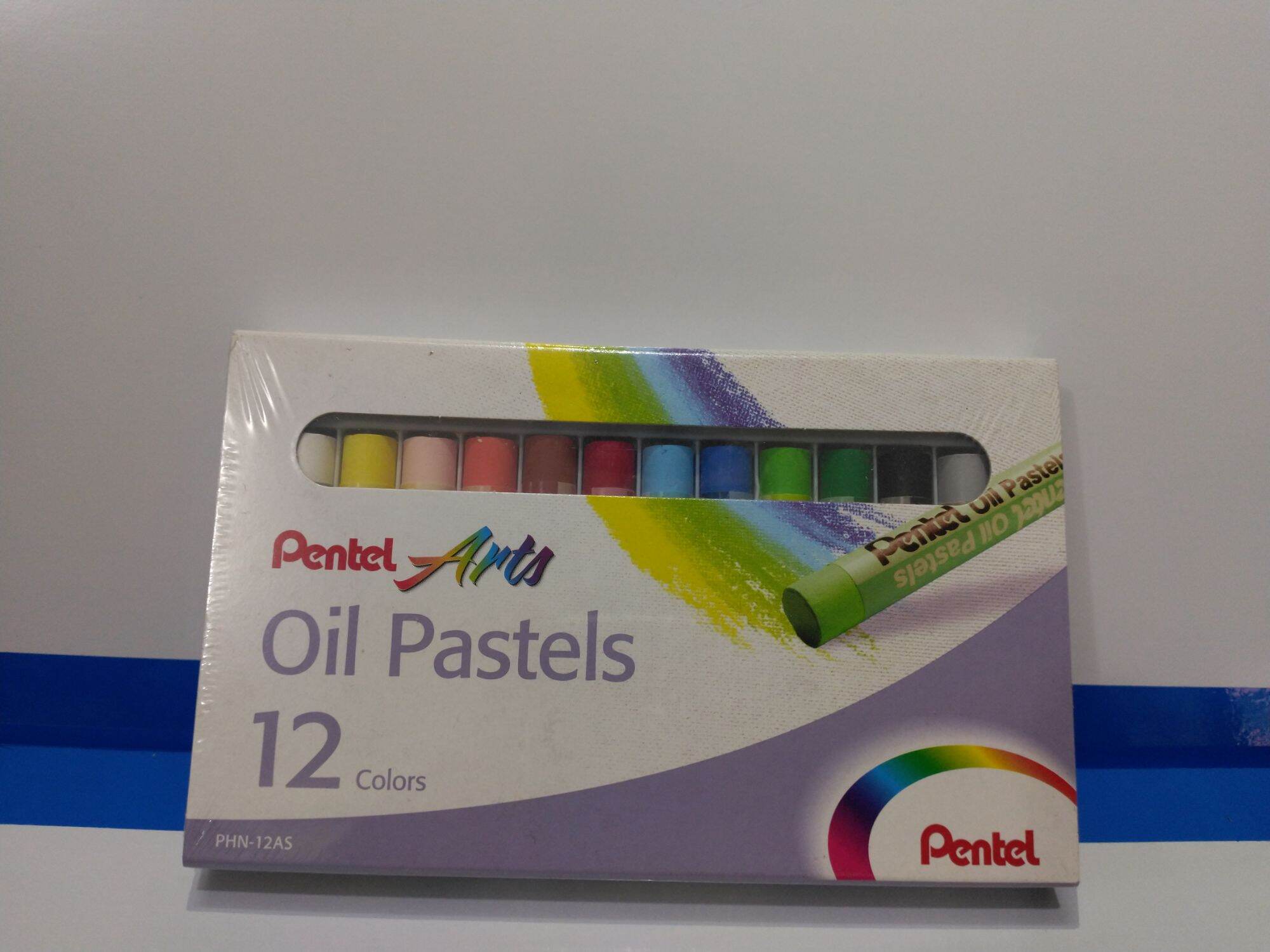 Sáp dầu cao cấp Pentel 12 màu