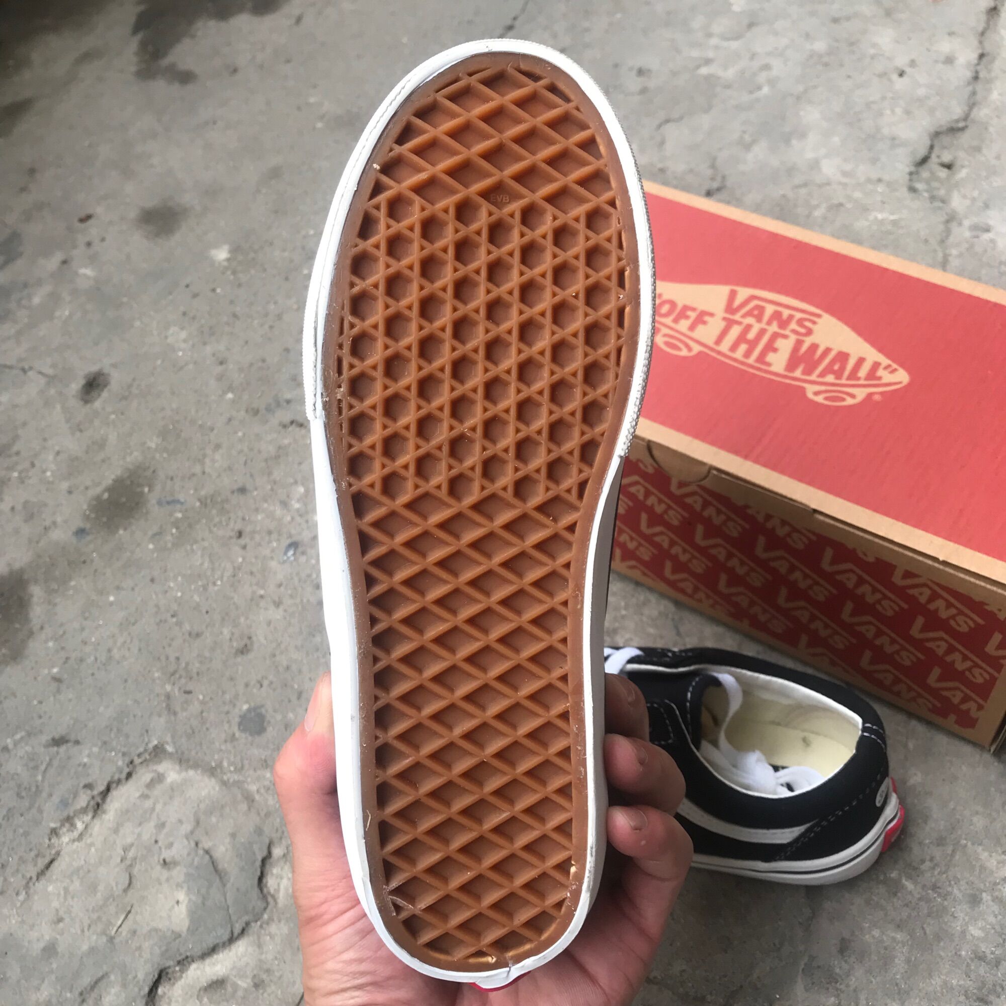 GIÀY V OLD SKOOL ĐEN (Full box, Bill)