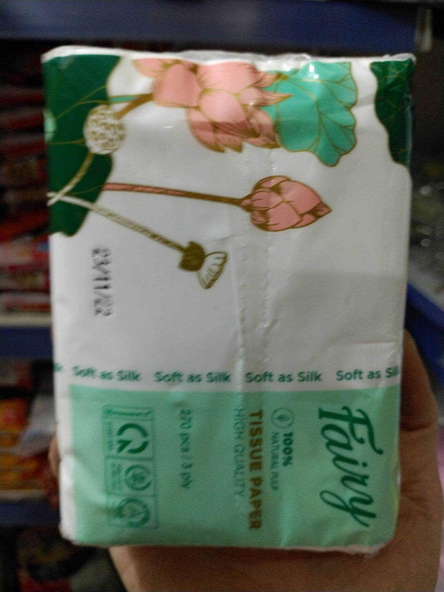 Giấy ăn Fairy sen