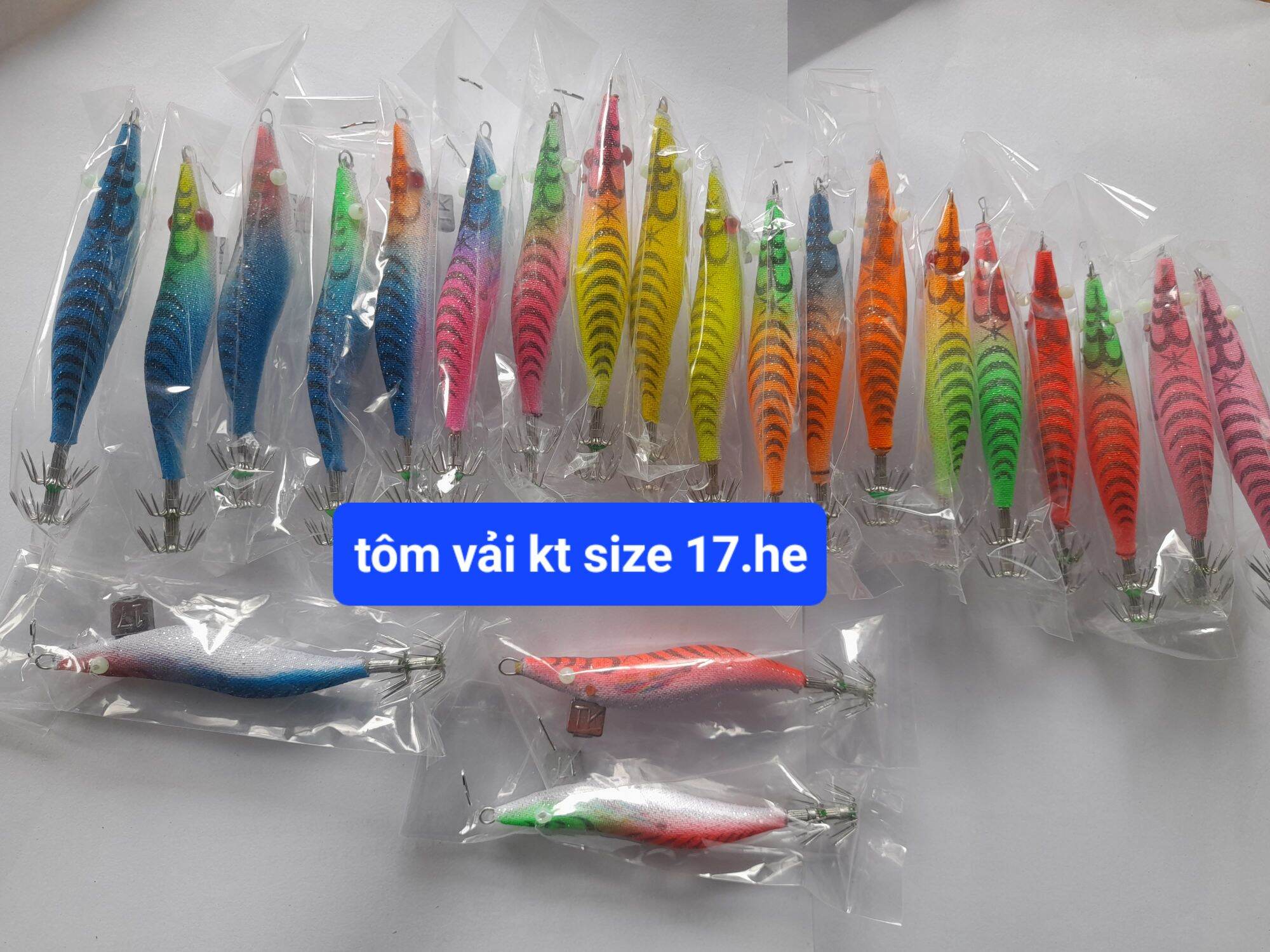 Tôm câu mực size nhỏ 17.com bo 15 con đủ màu giá 200k