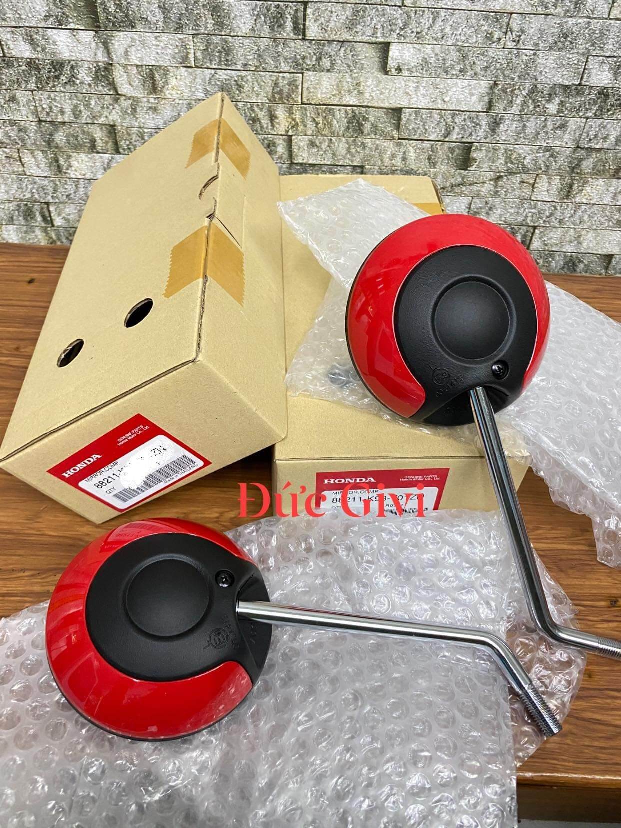 Kiếng hậu scoopy màu đỏ