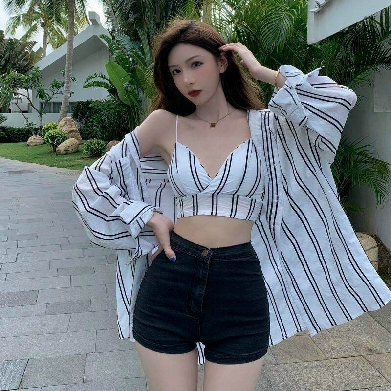 Set áo bra kèm sơ mi kẻ đi biển