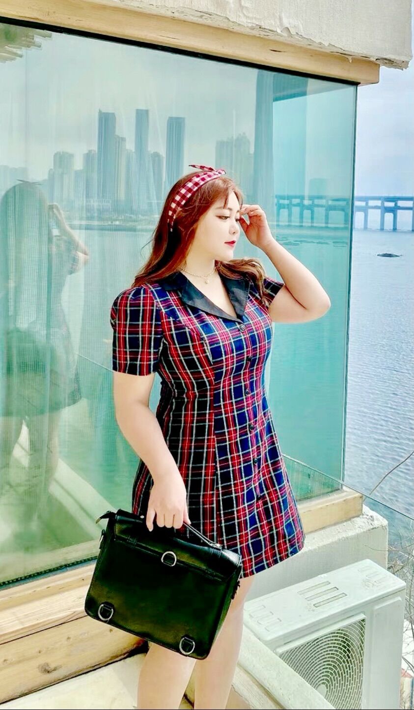 Đầm caro cổ Vest Big size