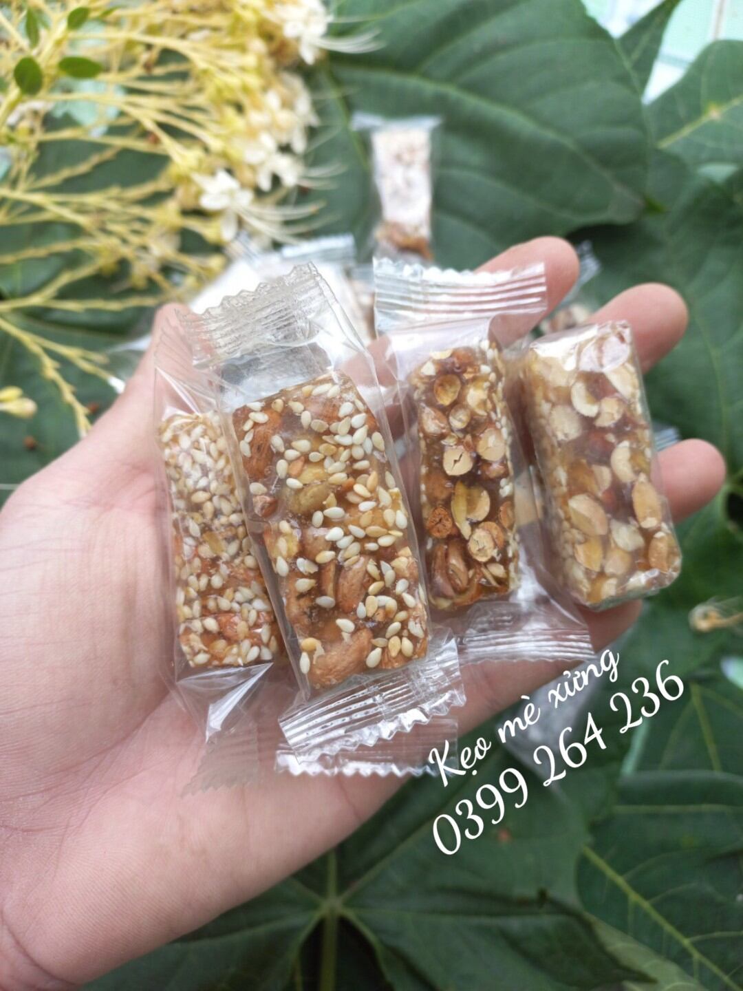 Kẹo mè - đặc sản bến tre thơm ngon