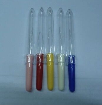 Combo 5 cái xỏ kim chỉ giá chỉ có 17k