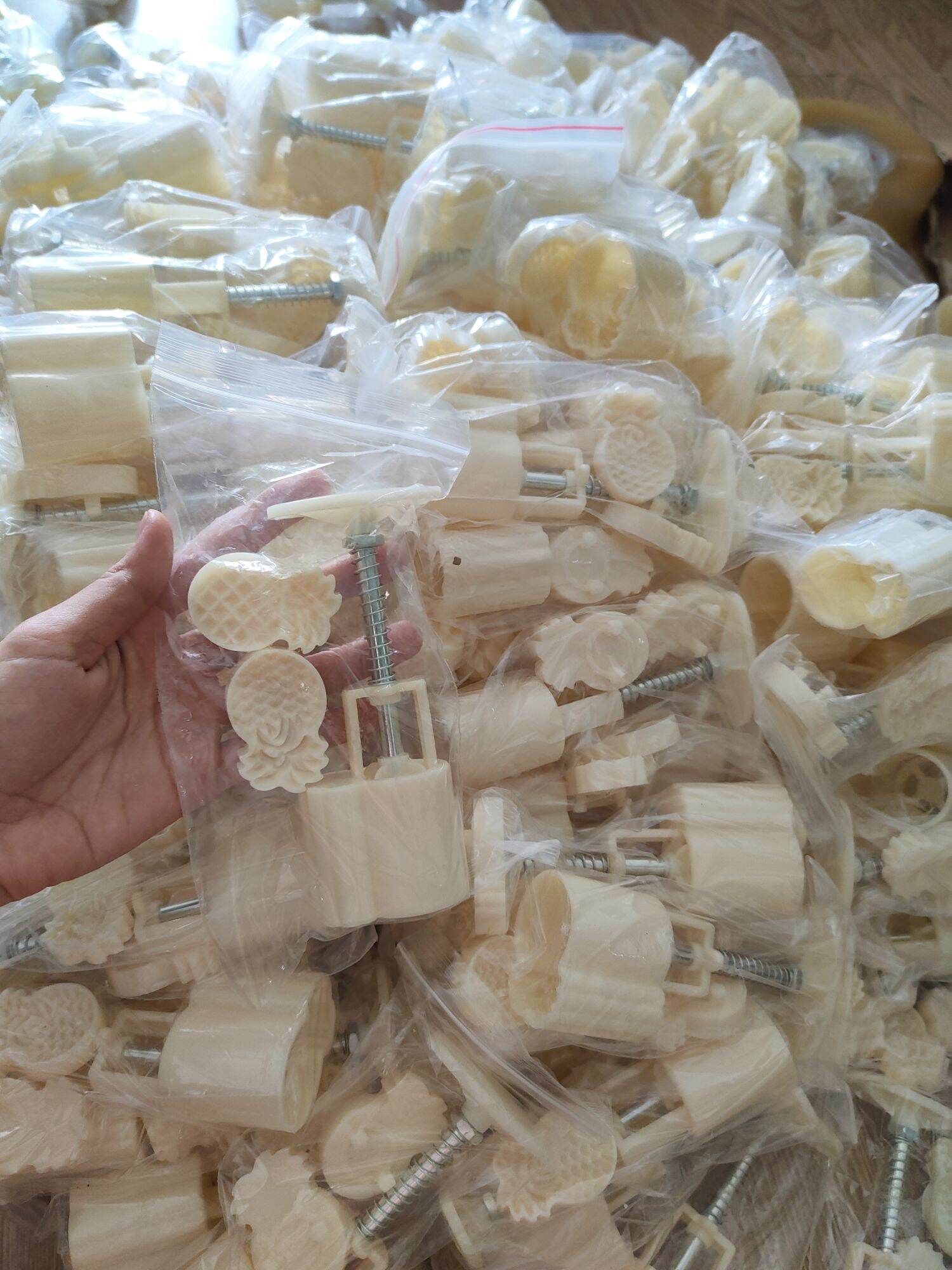 Khuôn quả dứa bánh dứa 30g 4 mặt/2 mặt