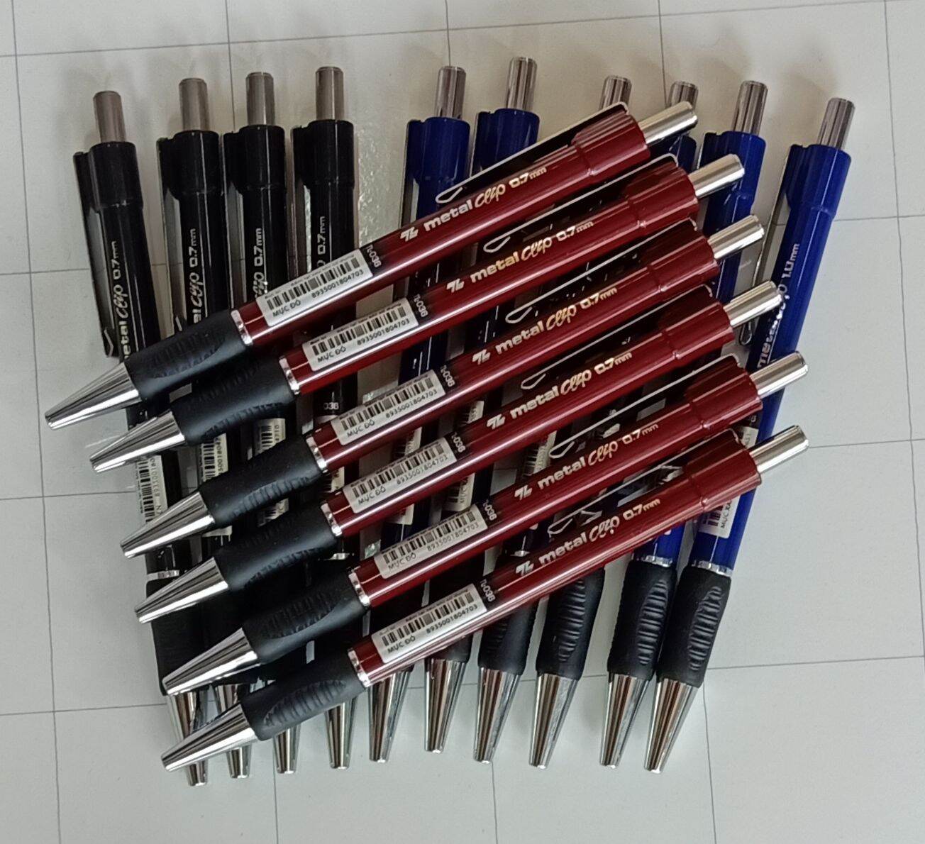 Bút bi thiên long tl-036 - đầu bút cao cấp,mực đều, đẹp