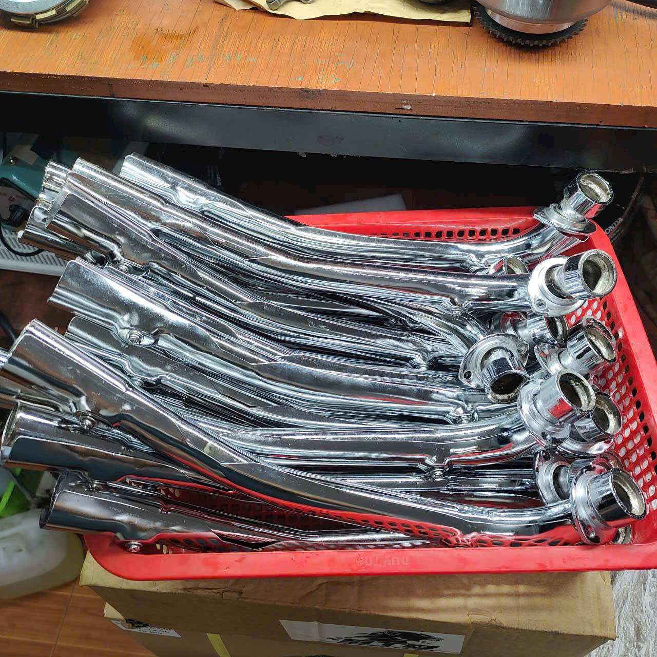 Cổ pô kèm vỉ pô xe máy (C5.2)