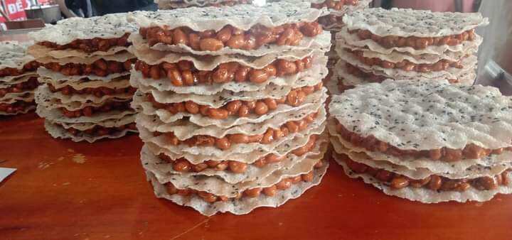Kẹo Cu Đơ Hà Tĩnh Hộp 800gr ( Cu Đơ Phong Nga)