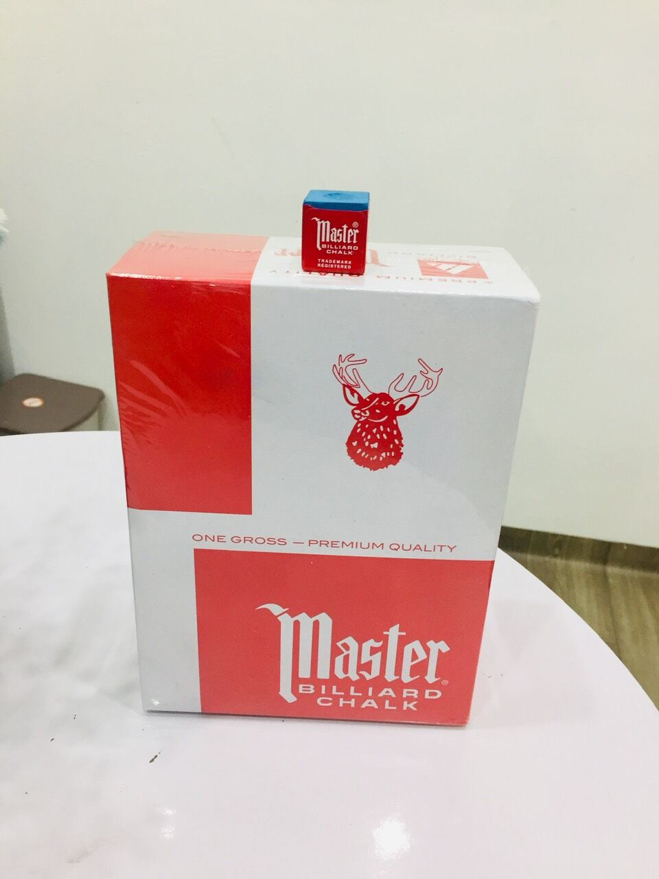 Lơ bida master đỏ giá bình dân 170k/hộp/144 viên