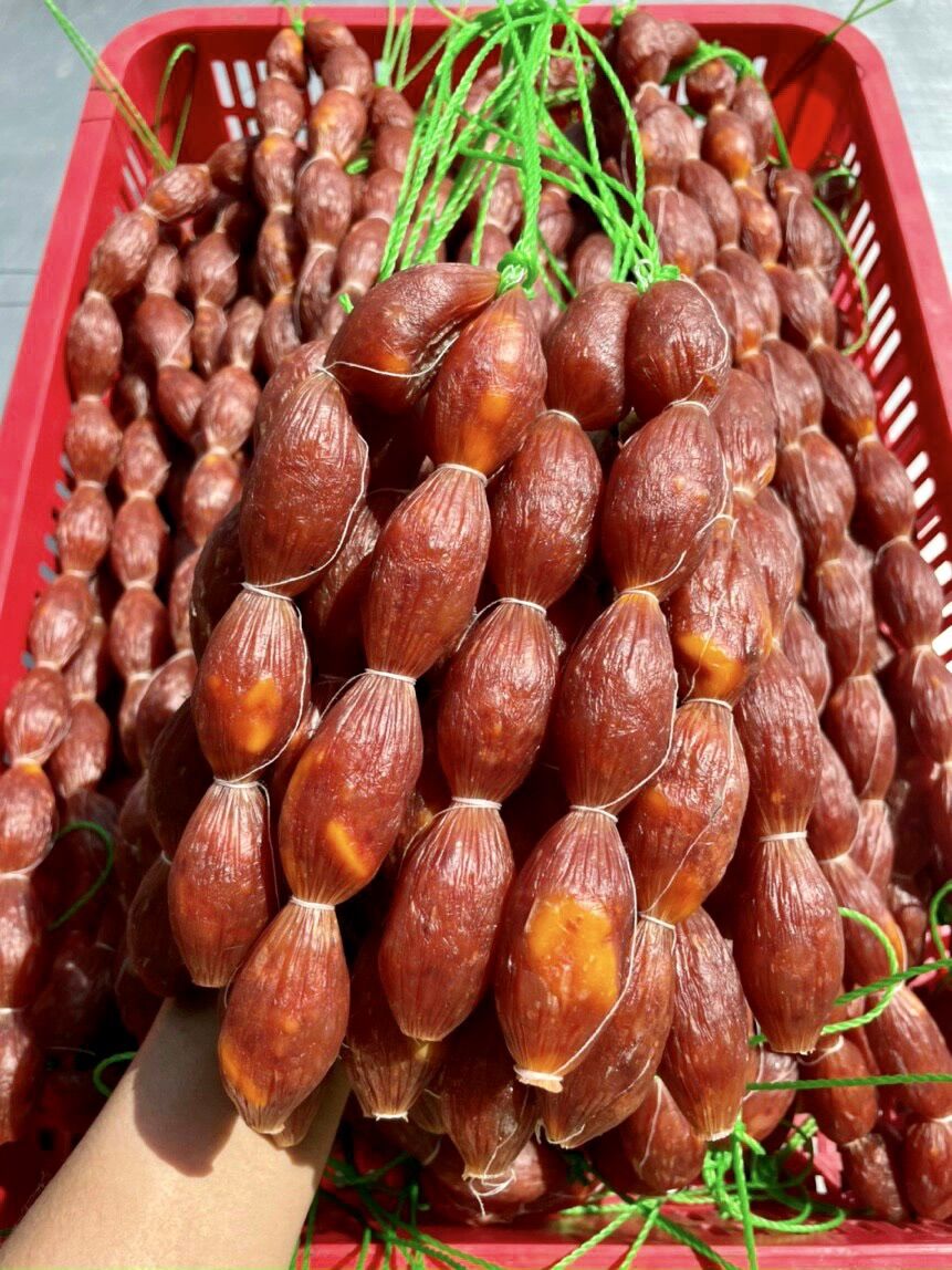 0,5kg Lạp xưởng hồ lô TRỨNG MUỐI