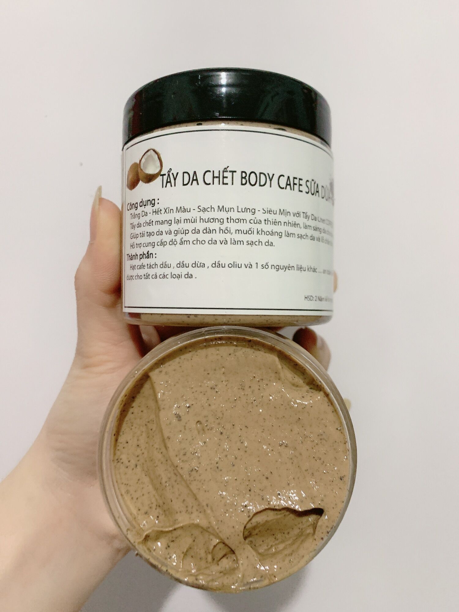 Tẩy tế bào chết cà phê sữa dừa