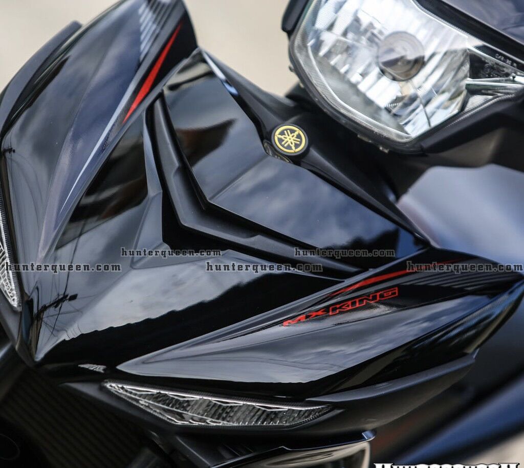 TEM TRÙM EXCITER 150 MX ĐỎ ĐEN