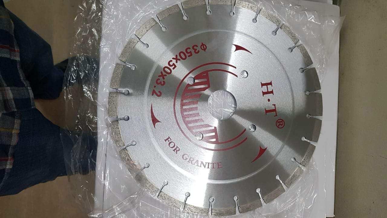 Lưỡi cắt bê tông ht 350mm
