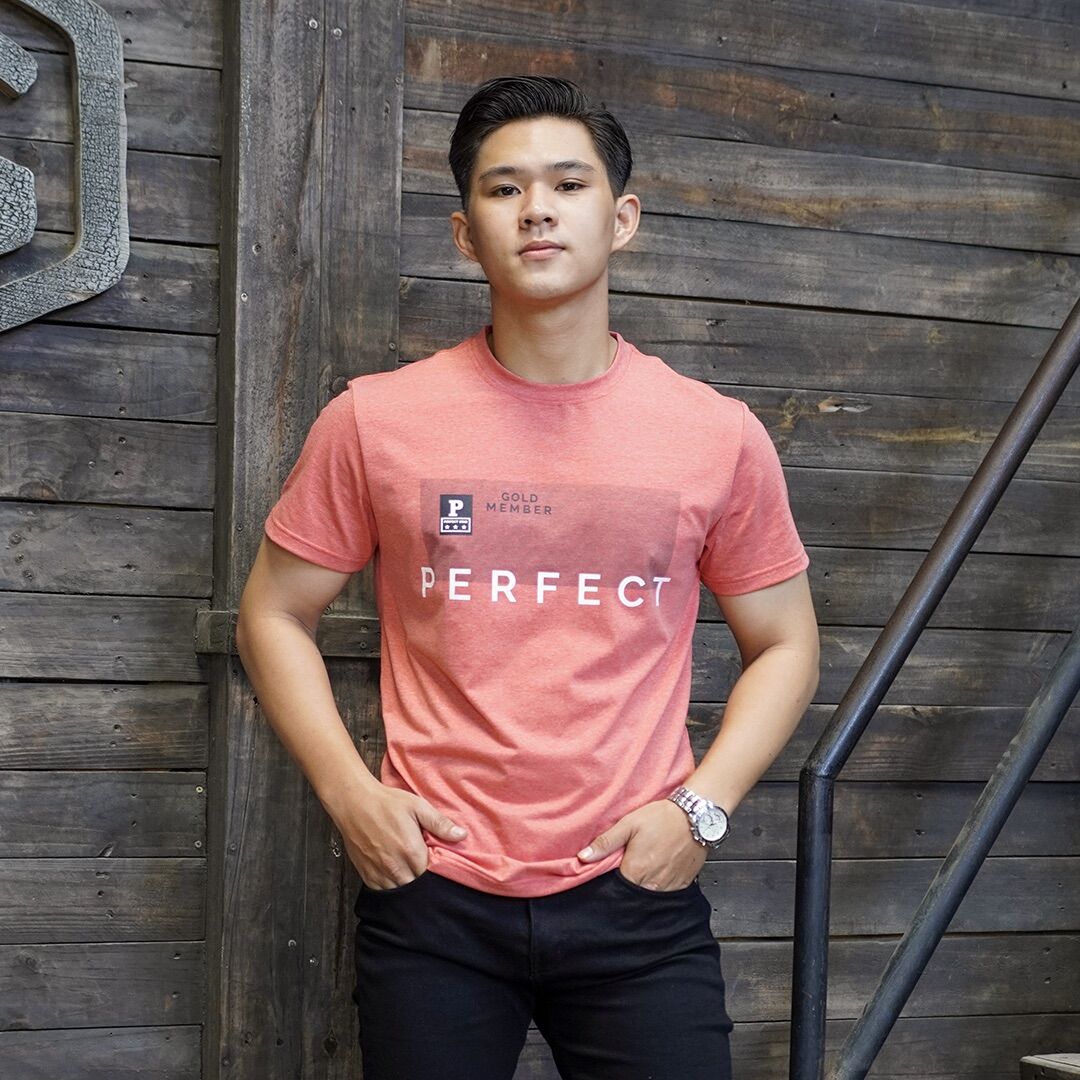 Áo thun cổ tròn Perfect